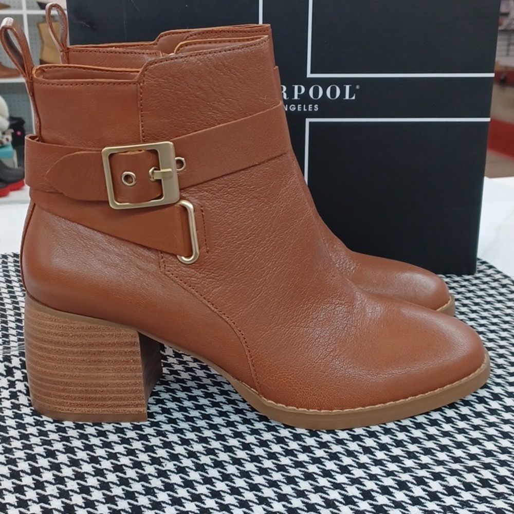 Liverpool Encino Leather Pecan Bootie. NIB